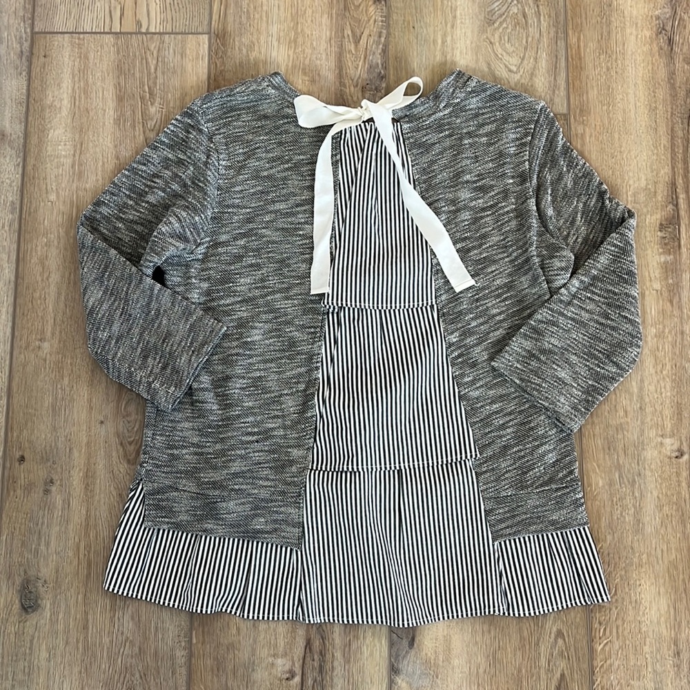 Anthropologie Clu & Willoughby Black/White Ruffle Back Sweater